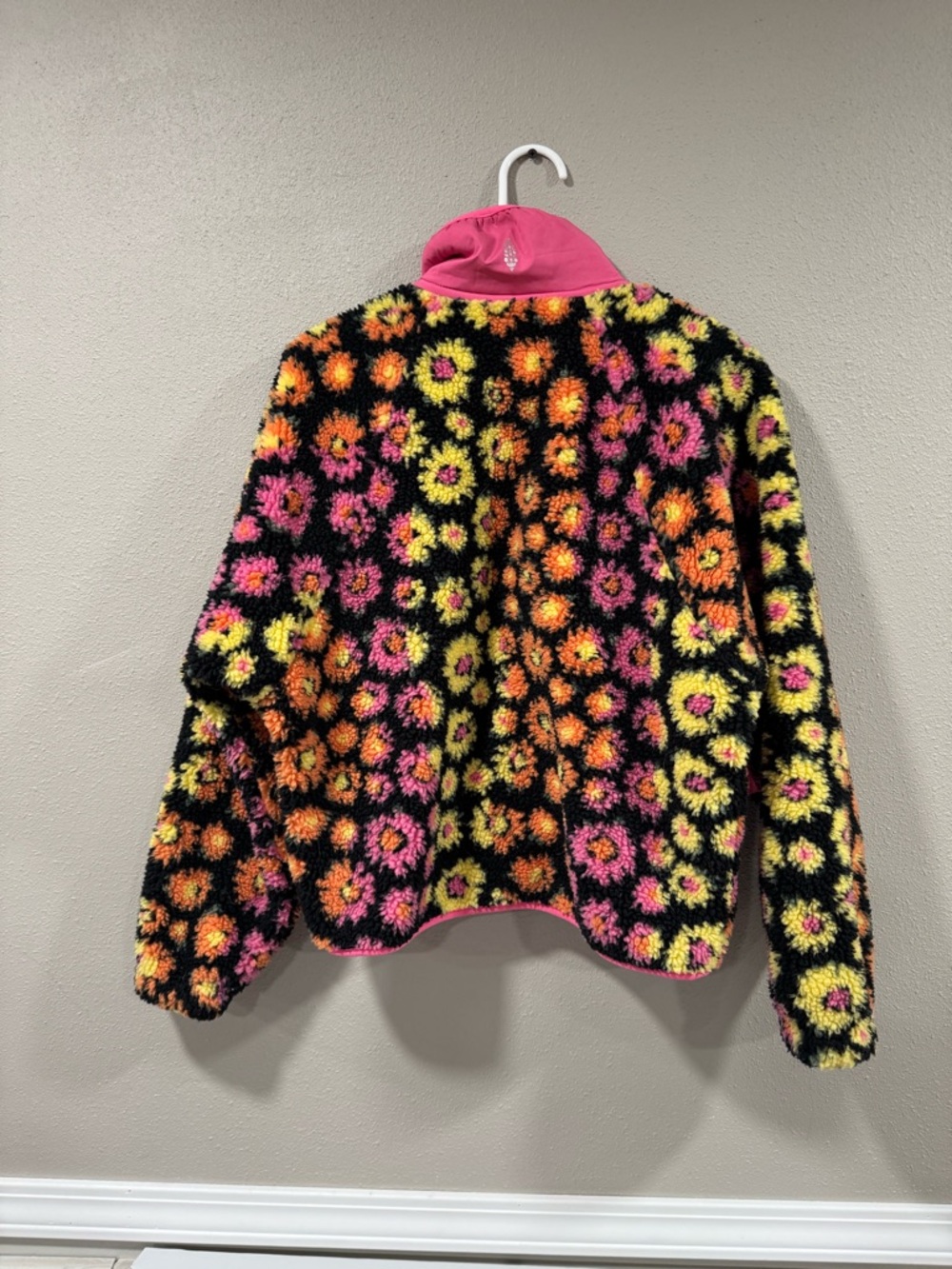 Free People Movement Rocky Ridge Jacket in Pink Daisy Floral Print - Picture 5 of 7